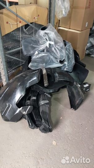 Подкрылок передний левый Hyundai Creta