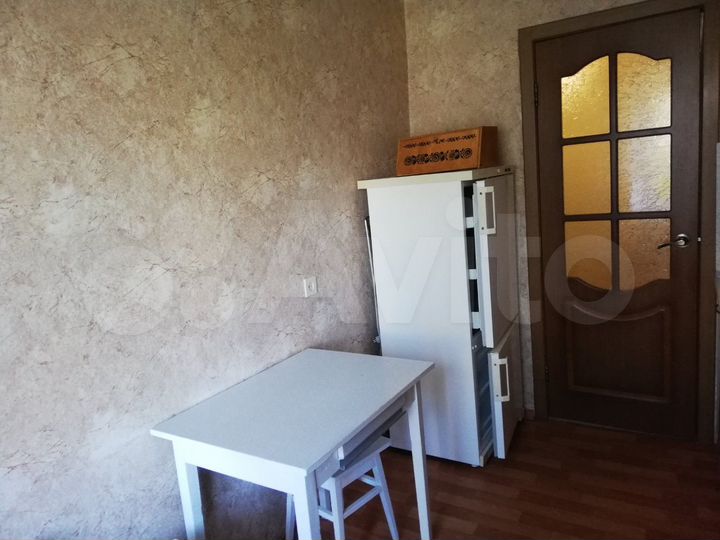 2-к. квартира, 50 м², 2/5 эт.