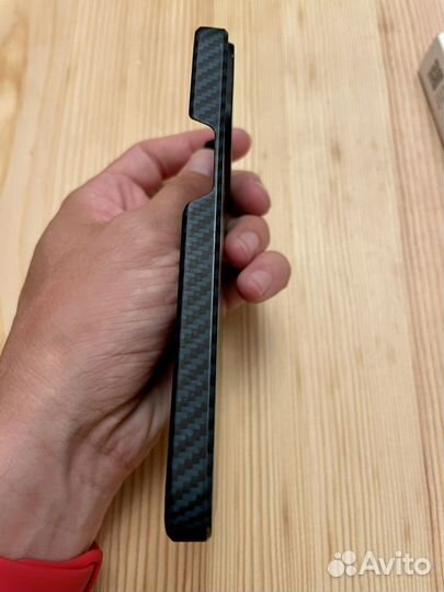 Чехол на iPhone 13 pro pitaka