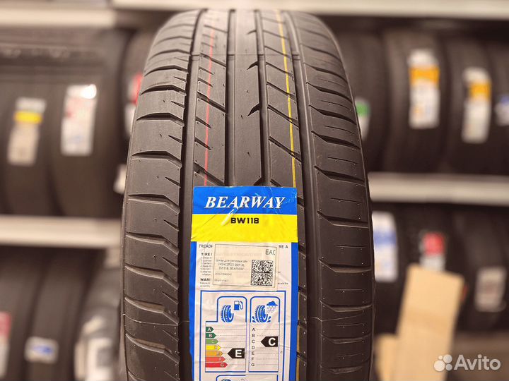 Bearway BW118 295/30 R20 103U