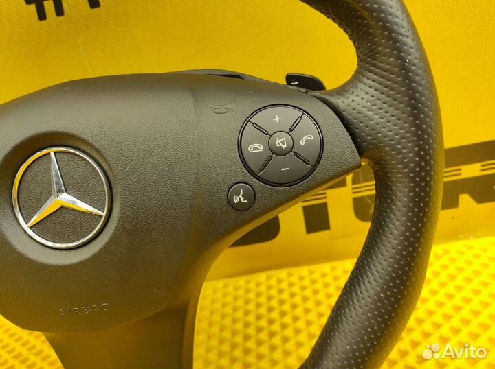 Руль Mercedes-Benz W212 M272.980 3.5 2009