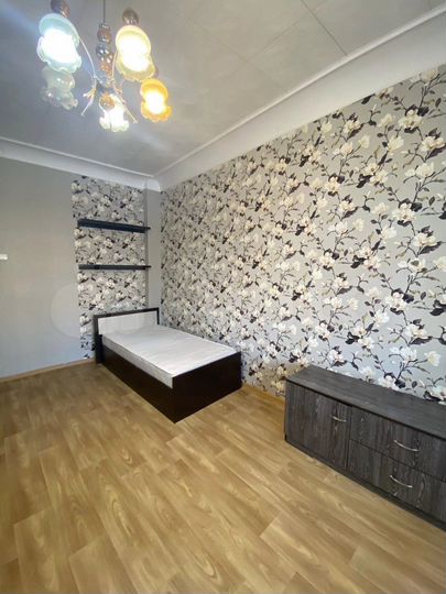 Комната 19 м² в 3-к., 1/2 эт.