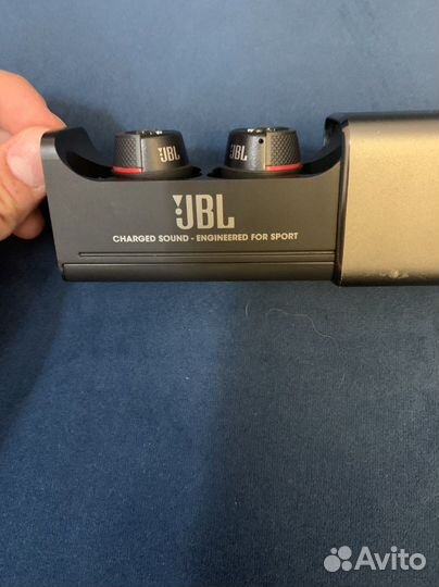 Наушники JBL Under Armour True Wireless Flash