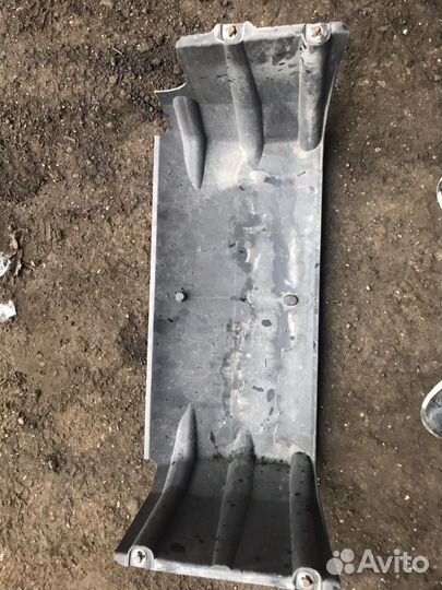 Защита генератора Mercedes actros 9425206023 007