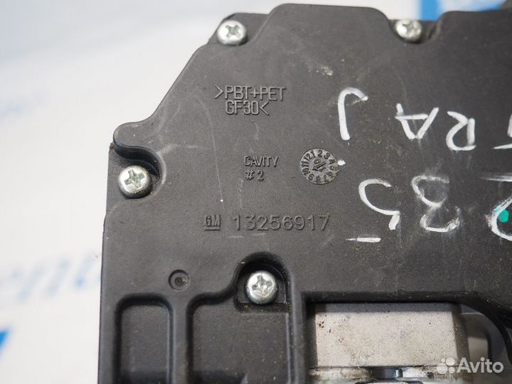 Моторчик стеклоочистителя задний Opel Astra J