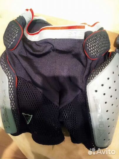 Защита для сноуборда,мотоцикла,велоспорта