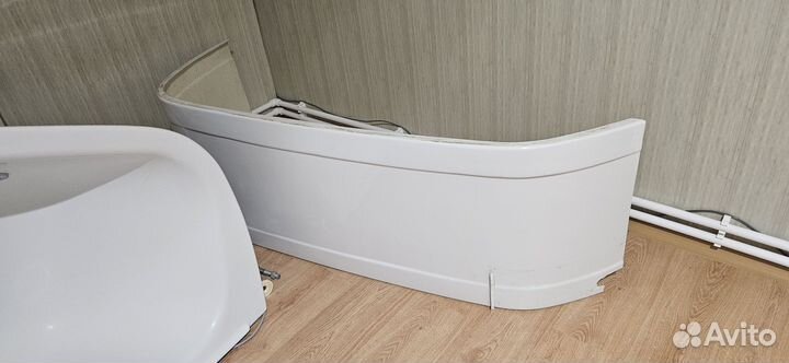 Ванна с гидромассажем бу