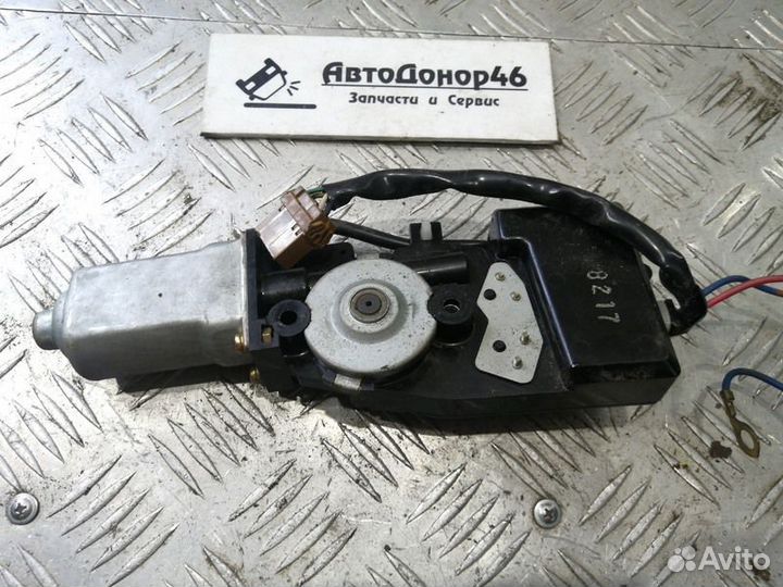 Моторчик люка Nissan Maxima, Cefiro A33