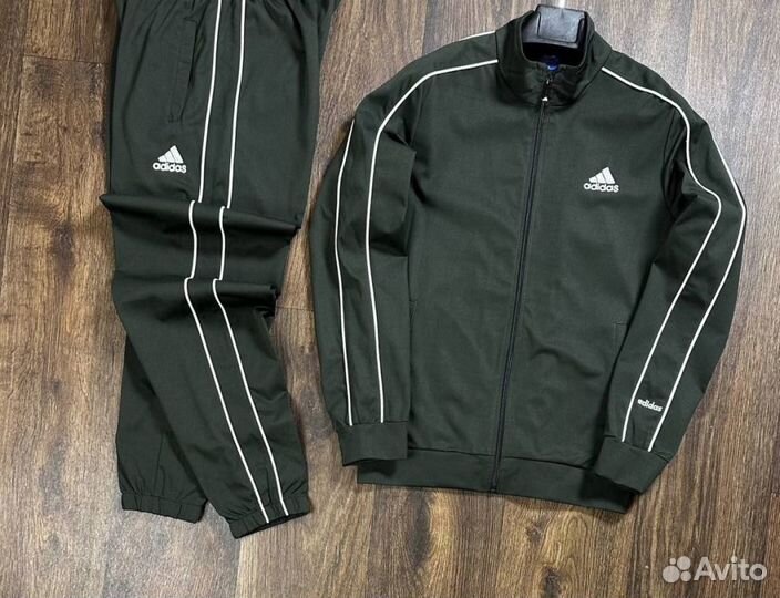 Спортивные костюмы Adidas стильные