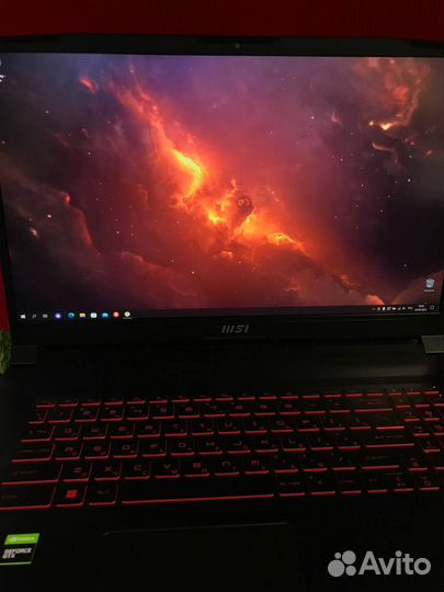 Ноутбук MSI GF76 Katana 11sc-483xru 17.3 