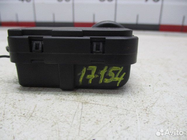 Моторчик корректора фары Skoda Rapid