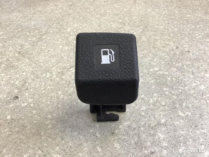 Ручка открывания лючка бензобака Ssang Yong Kyron