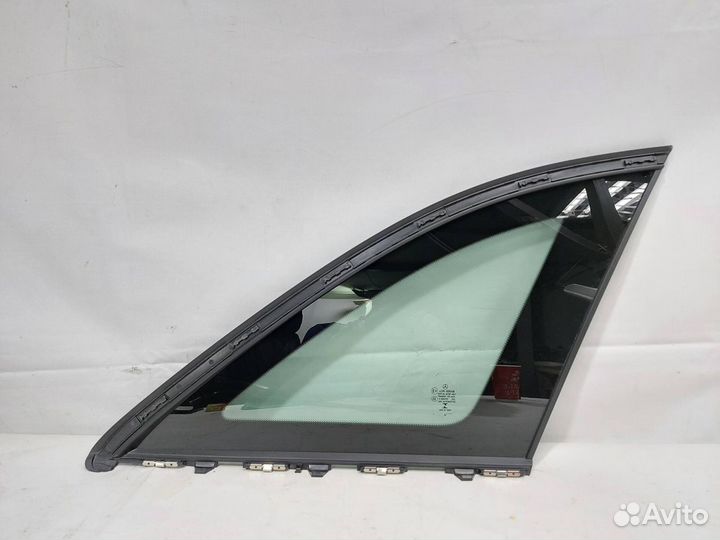 Форточка задней правой двери Mercedes X253 GLC