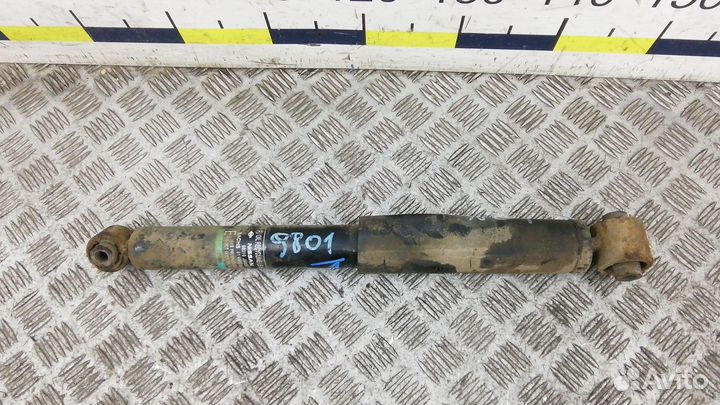 Амортизатор задний Nissan X-Trail T31 (2007–2014)