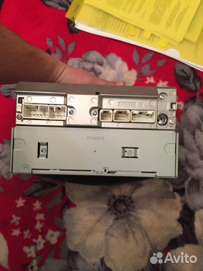 Продаю магнитофон от рав4
