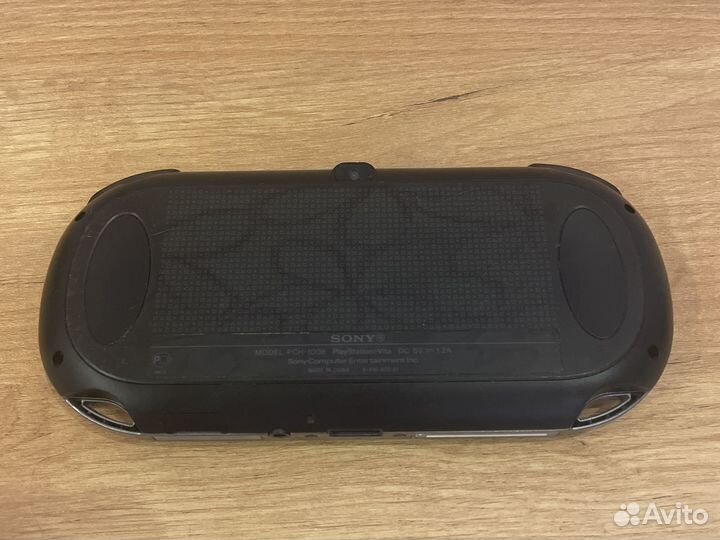 Sony ps Vita pch-1008