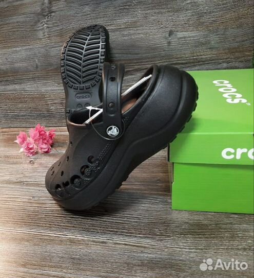 Crocs женские сабо платформа артикул 208186 чёрн