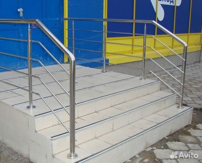 Перила из шлифованной нержавейки