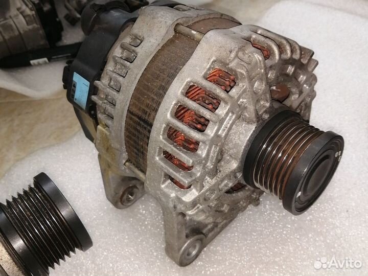 Генератор X-Trail T31 2.0L Mr20de