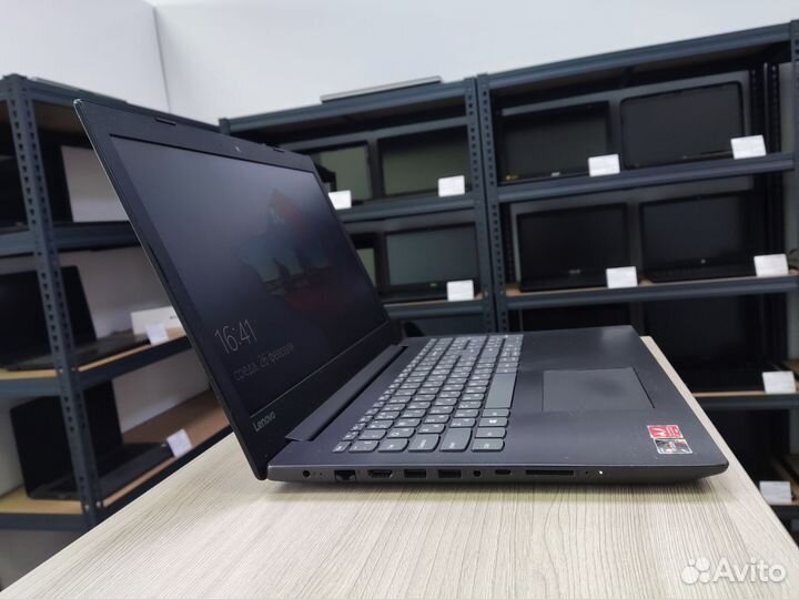 Lenovo ideapad 330 (Ryzen3/ssd/GPU2gb)