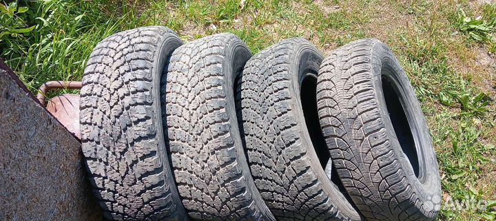 Pirelli Carrier Winter 175/70 R13