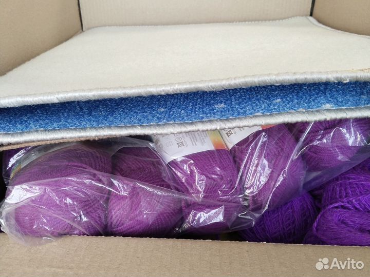 Вещи для дома в коробке