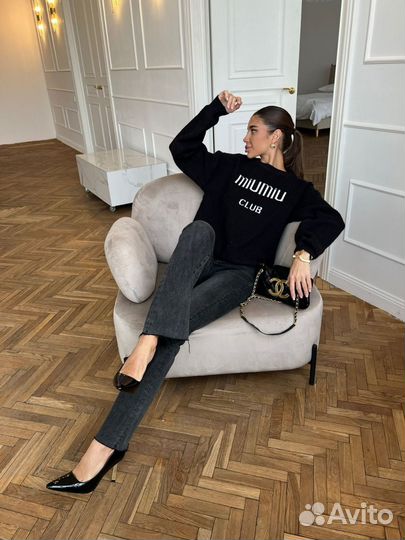 Свитер женский оверсайз miu miu