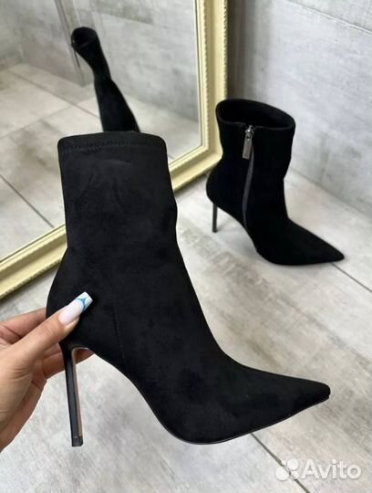Ботильоны женские 37 размер на шпильке