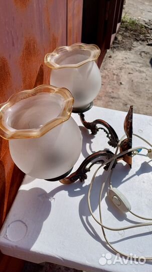 Настенный светильник бра с 2-мя плафонами