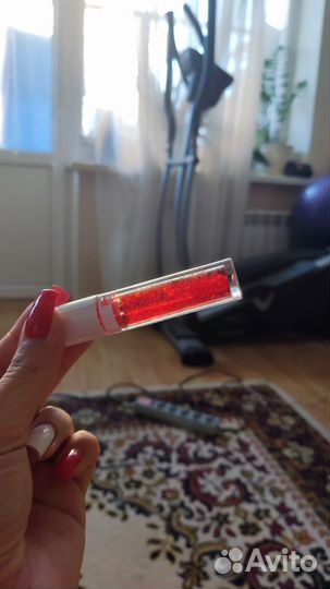 Блеск для губ lux visage новый