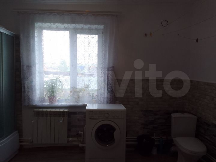 Дом 100 м² на участке 12 га