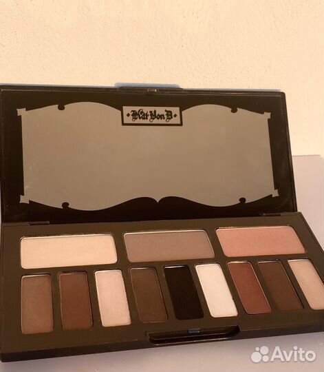 Kat Von D палетка теней