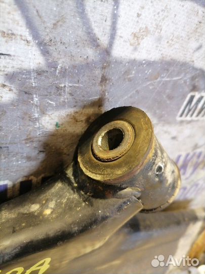 Рычаг передний левый Nissan Tiida