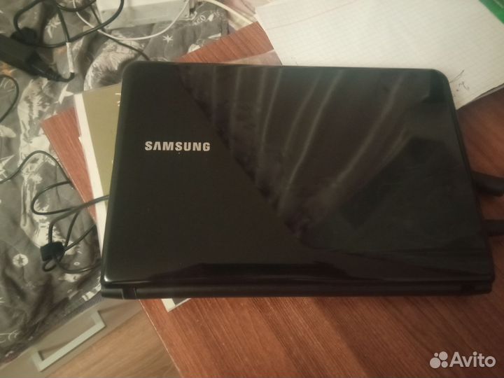 Ноутбук samsung