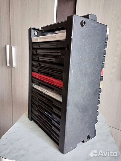 Подставка для DVD дисков с дисками