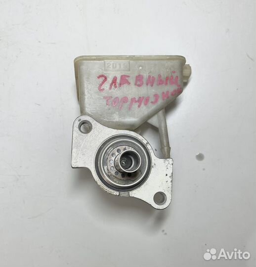 Главный тормозной цилиндр Volvo s80 2.4