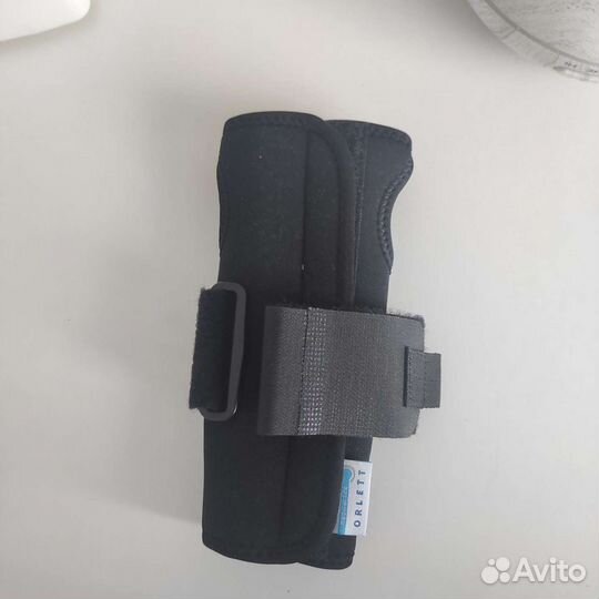 Ортез на лучезапястный сустав