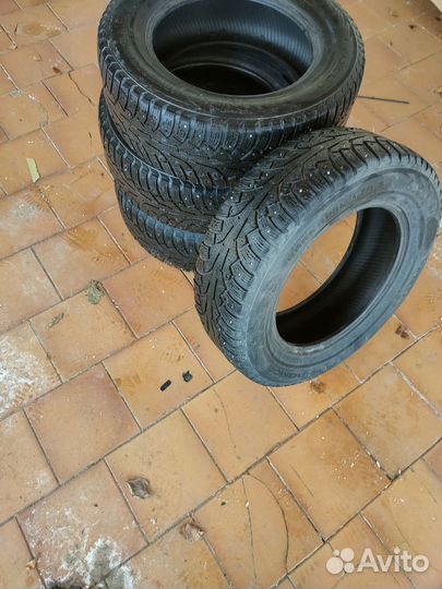 Nokian Tyres Hakkapeliitta 5 215/65 R16 102T