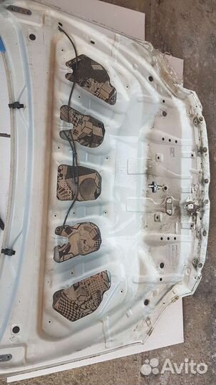 Капот Toyota Rav4 2011