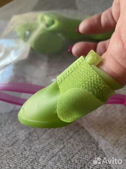 Ботинки для маленьких собак