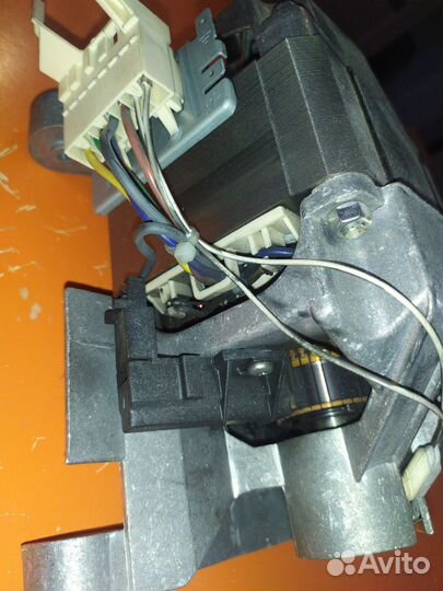 Электродвигатель стиральной машины AEG