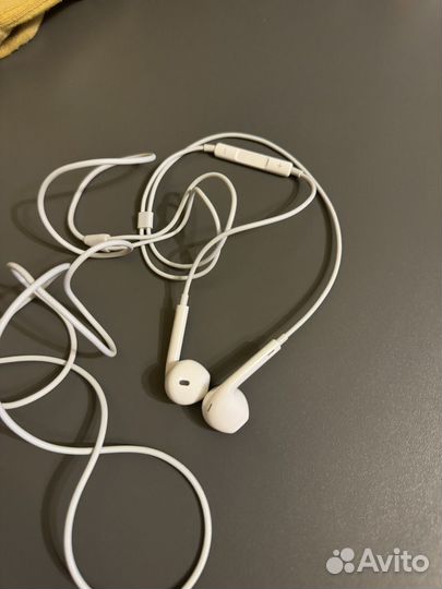 Наушники apple earpods lightning