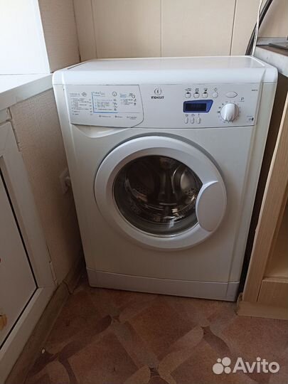 Стиральная машина бу indesit