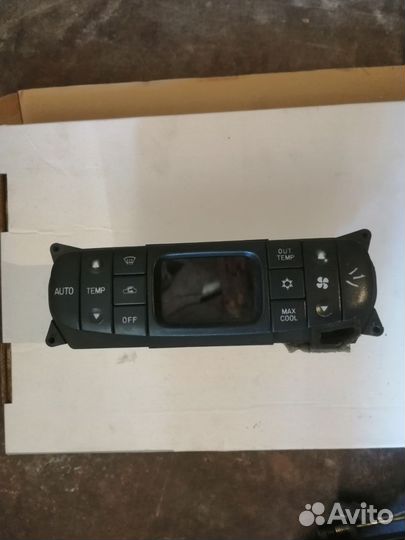 Блок управления климатом Митсубиси Каризма