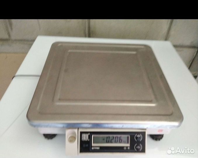 Весы напольные электронные