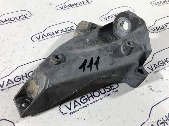 Кронштейн кпп левый Audi A6 C5 4B 2.7 AZA 1999