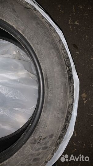 Nokian Tyres Hakkapeliitta 9 SUV 215/55 R17 98T