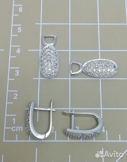 Золотые серьги из белого золота 585 пробы, вставка бриллианты, английский замок, вес 6,88г