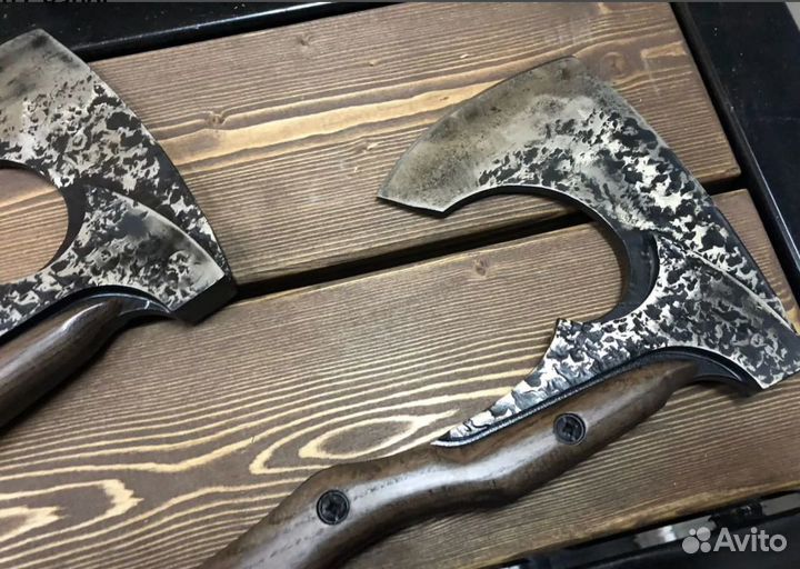 Топор цельнометаллический 34 см длинна