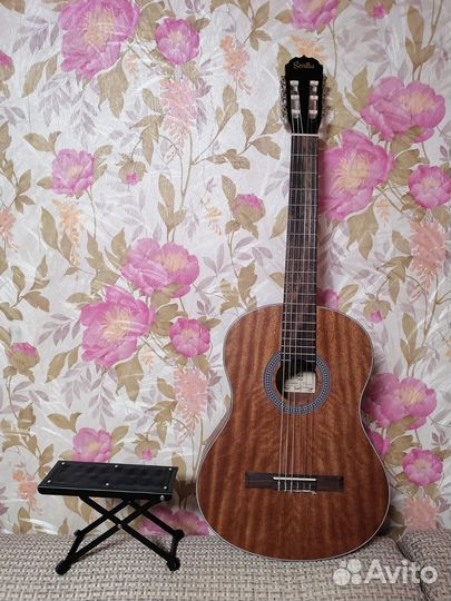 Классическая гитара